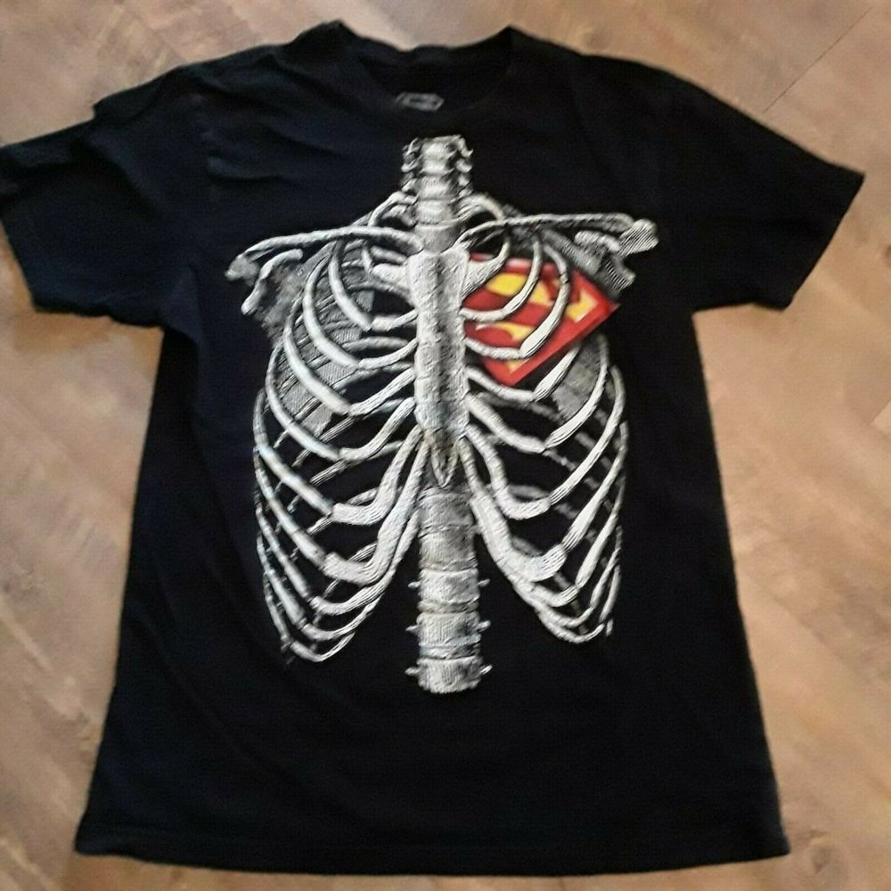 Superman T-Shirt Mens M Skeleton Rib Cage Black